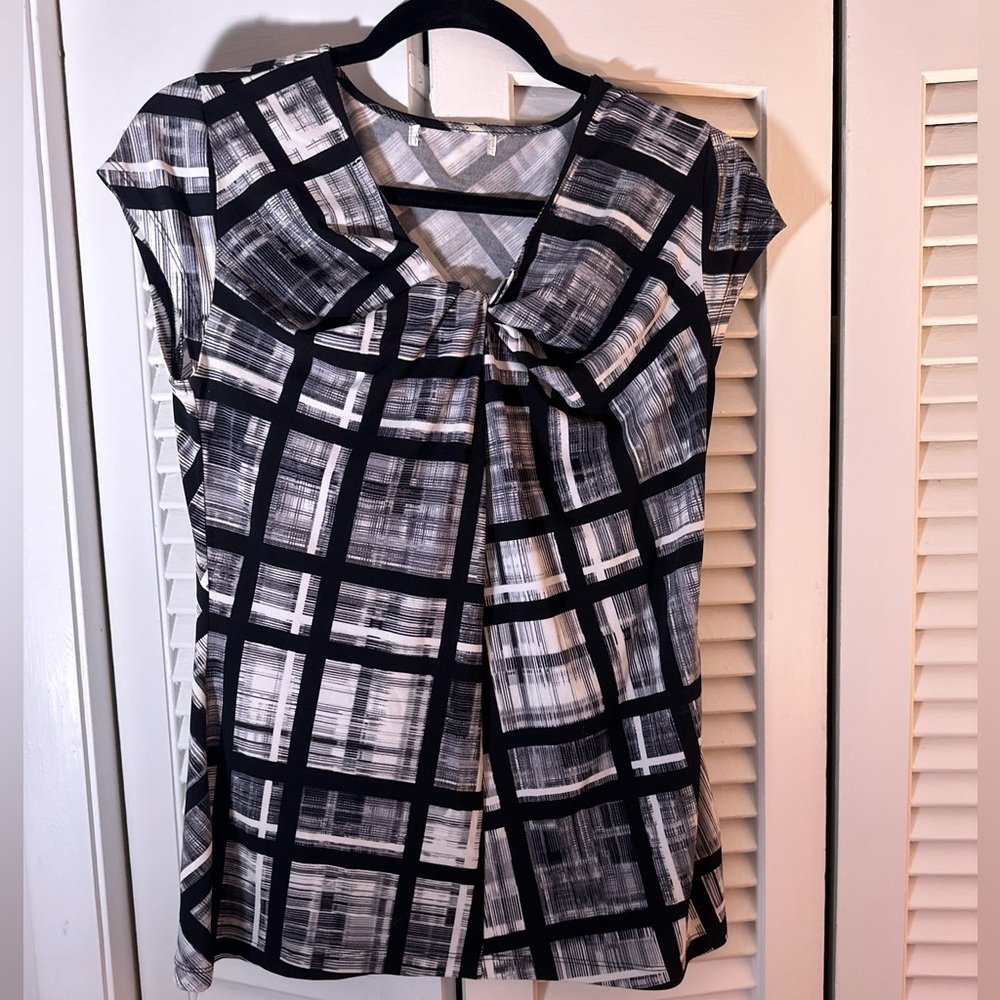 Express Black and White Checkered Blouse